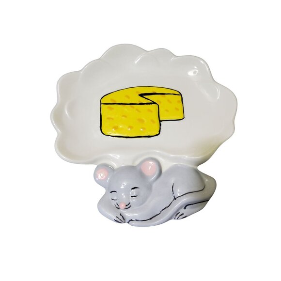 vintage 1979 handmade, handpainted ceramic mouse cheese serving plate. - Picture 2 of 3